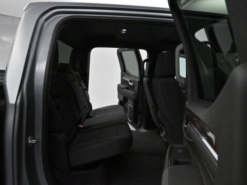 2025 GMC Sierra 1500 Elevation Standard