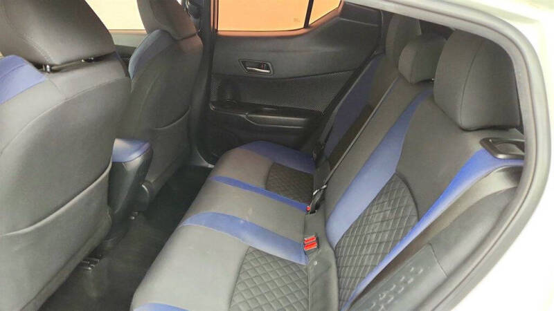 2020 Toyota C-HR XLE