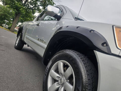 2010 Nissan Titan SE