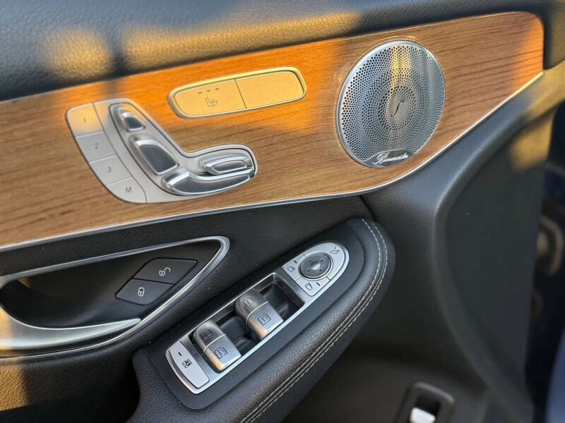 2018 Mercedes-Benz GLC GLC 300