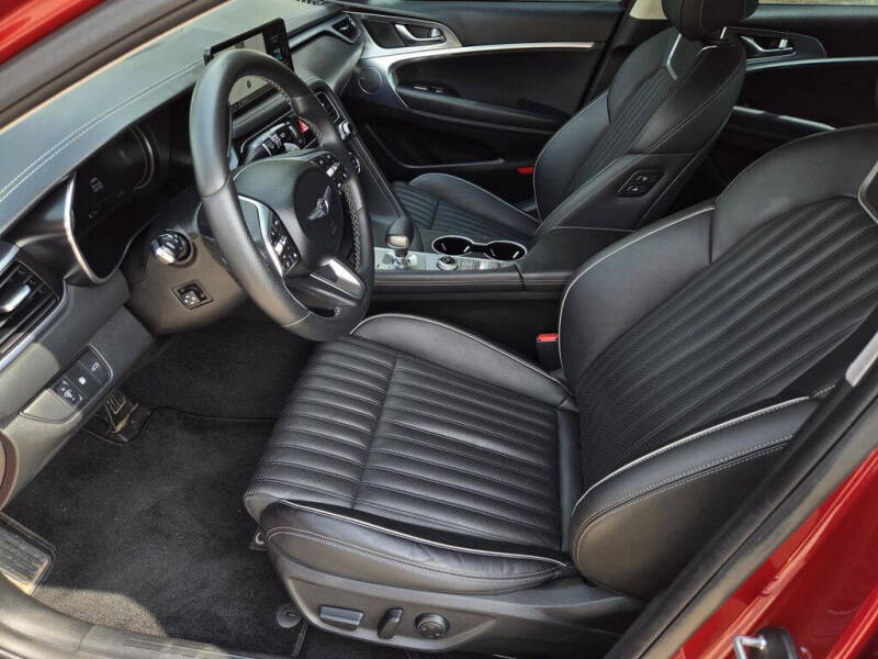2022 Genesis G70