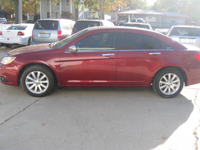 2014 Chrysler 200 Limited