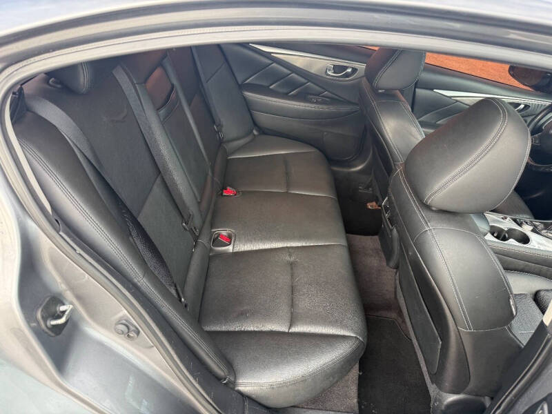 2014 Infiniti Q50 Premium