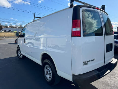 2017 GMC Savana 2500