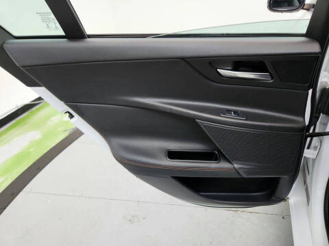 2017 Jaguar XE 25t Prestige