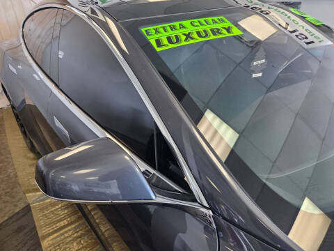 2016 Tesla Model S