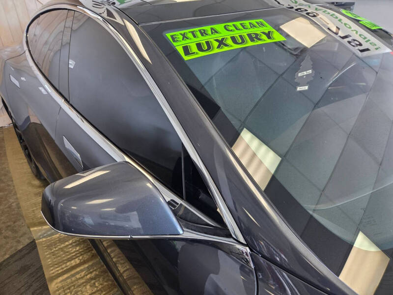 2016 Tesla Model S