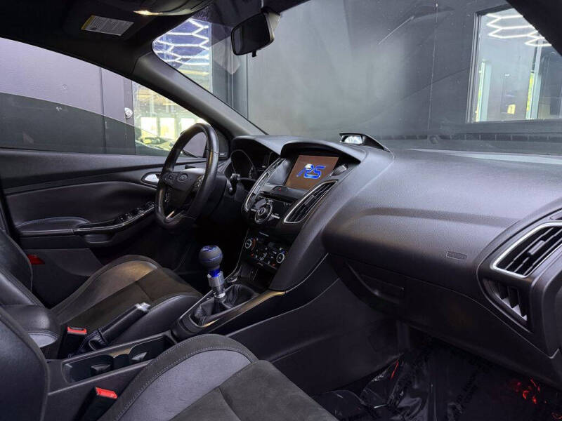 2017 Ford Focus RS