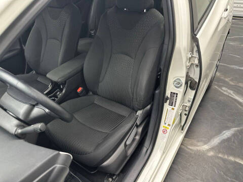 2018 Toyota Prius Three