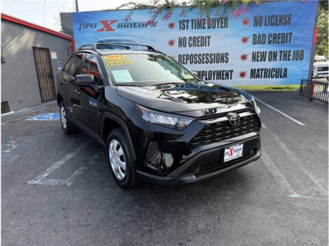 2022 Toyota RAV4 LE