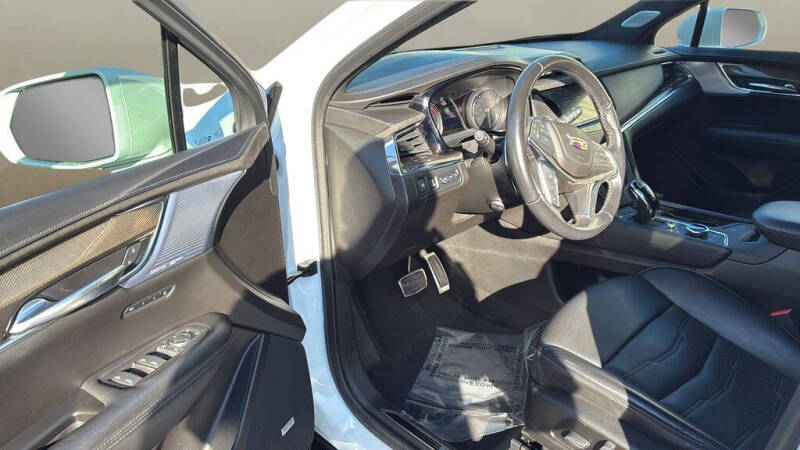 2020 Cadillac XT5 Sport