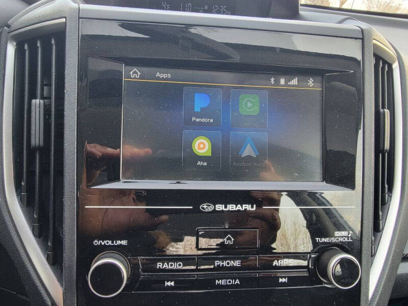 2019 Subaru Impreza 2.0i