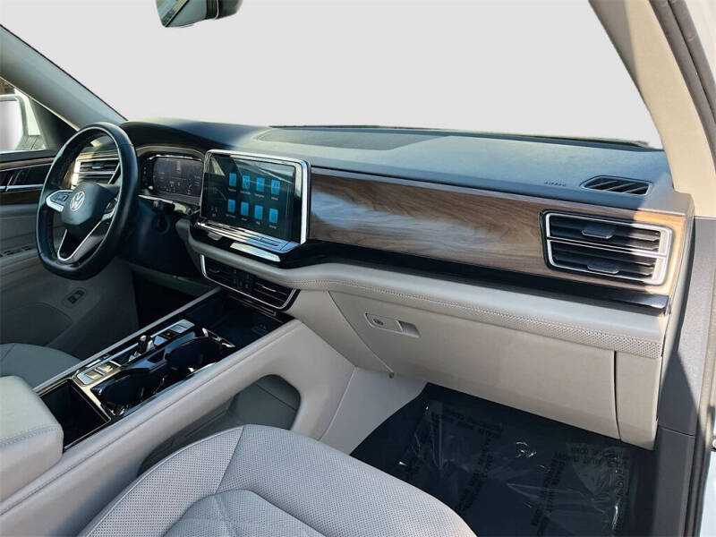 2024 Volkswagen Atlas SE 4Motion