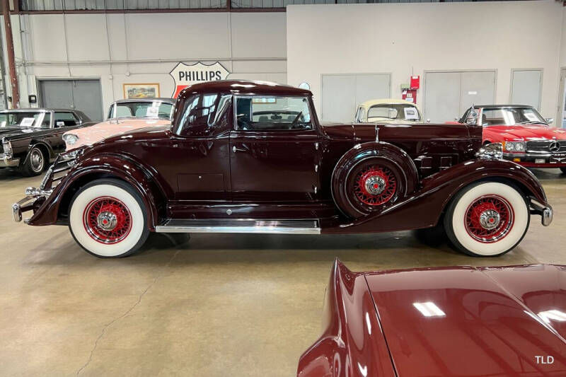 1934 Packard Super Eight