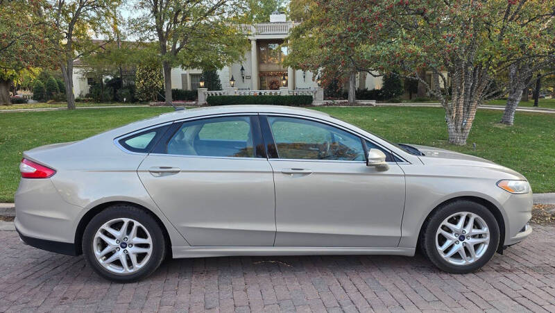 2015 Ford Fusion SE