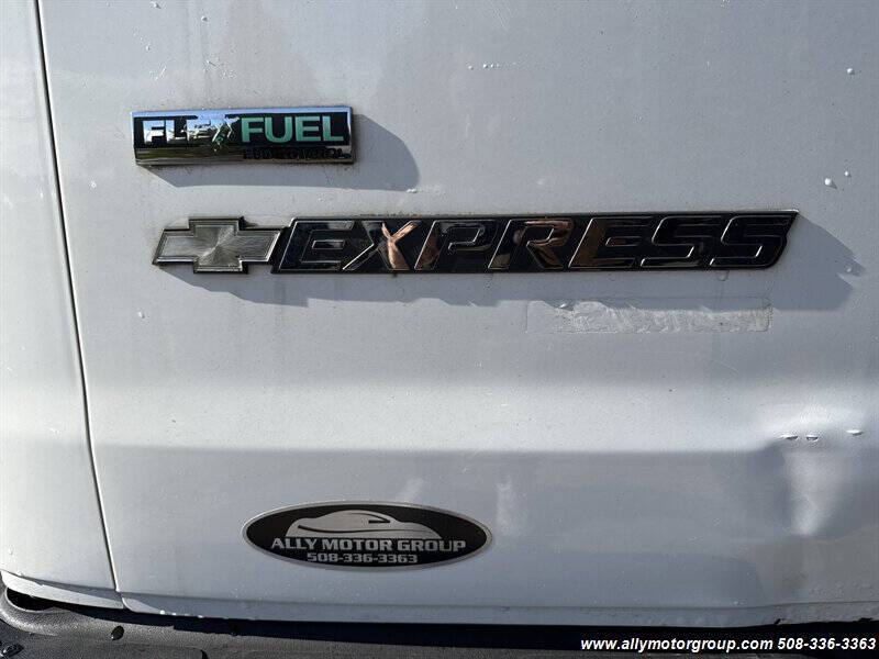 2011 Chevrolet Express 2500