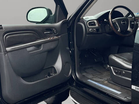 2014 GMC Yukon Denali