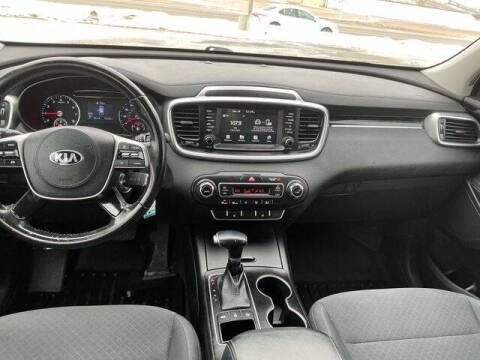 2020 Kia Sorento LX