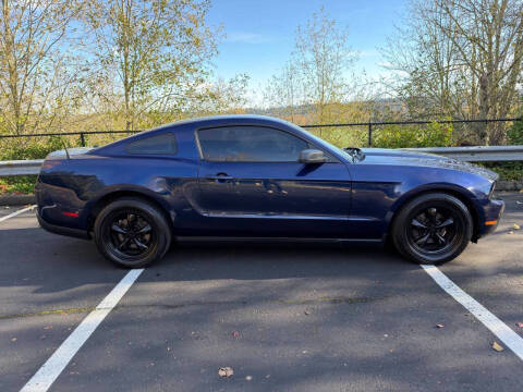 2010 Ford Mustang V6 Premium