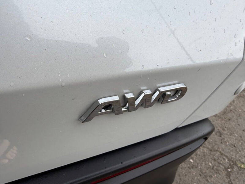 2024 Toyota bZ4X XLE