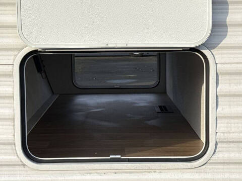 2026 Winnebago Access