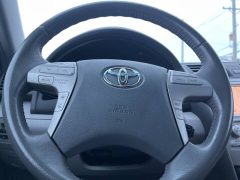 2011 Toyota Camry SE V6