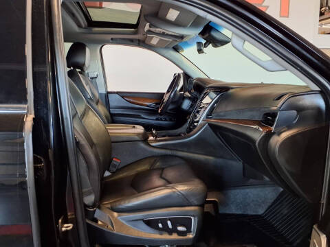 2020 Cadillac Escalade Luxury
