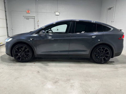 2019 Tesla Model X Standard Range
