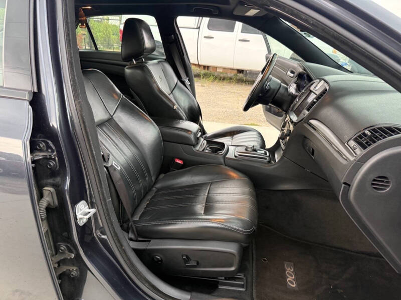 2016 Chrysler 300 S