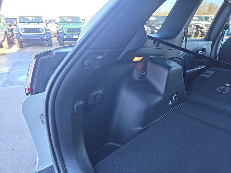 2021 Jeep Cherokee Latitude