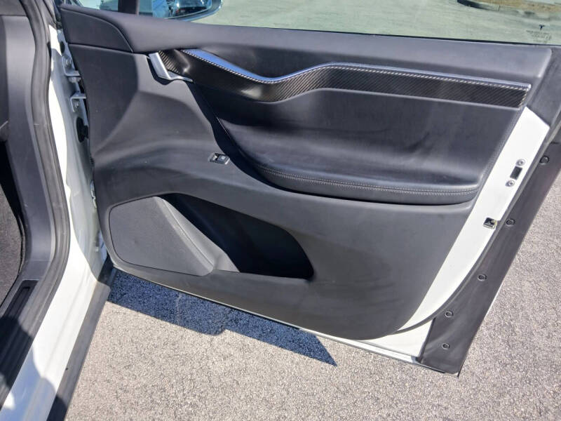 2017 Tesla Model X