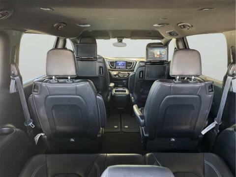 2019 Chrysler Pacifica Touring L Plus