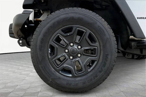 2013 Jeep Wrangler Sahara