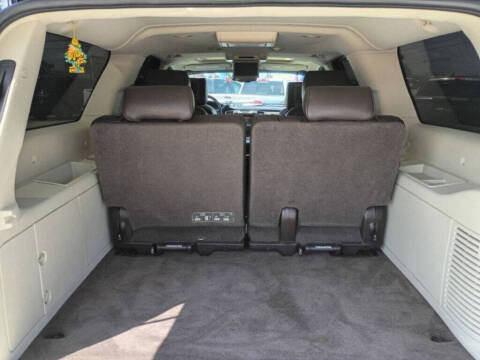2011 Cadillac Escalade ESV Platinum Edition