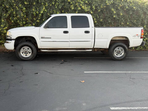 2004 GMC Sierra 2500HD SLT
