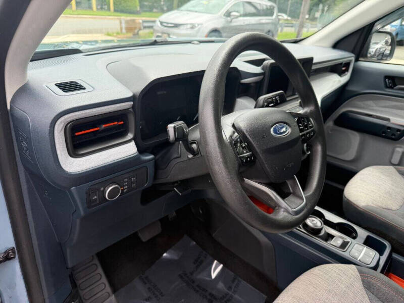 2022 Ford Maverick XLT