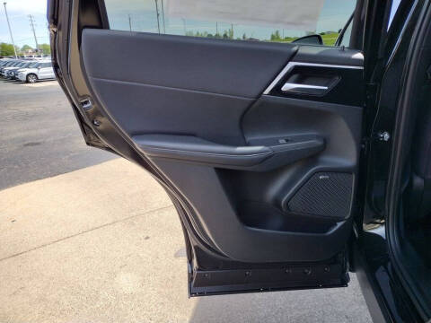 2026 Mitsubishi Outlander LE