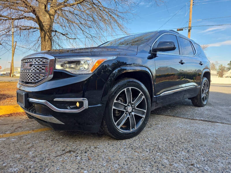 2017 GMC Acadia Denali