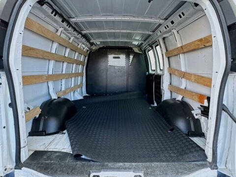 2024 Chevrolet Express 2500