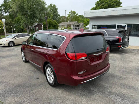 2018 Chrysler Pacifica Touring L Plus