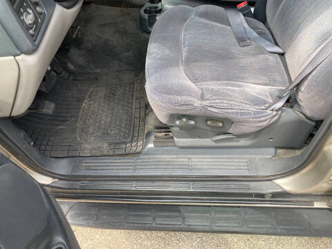 2002 Chevrolet Suburban 1500 LS