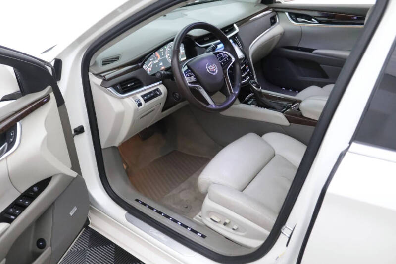 2013 Cadillac XTS Platinum Collection