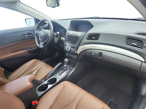 2019 Acura ILX w/Premium