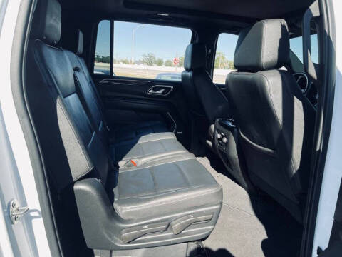 2022 Chevrolet Suburban LT