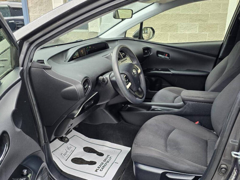 2016 Toyota Prius Two