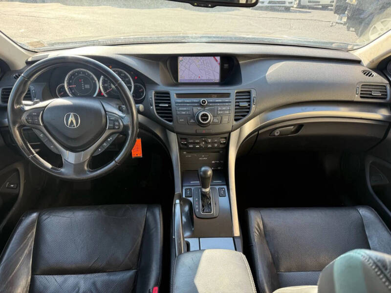 2013 Acura TSX Sport Wagon w/Tech