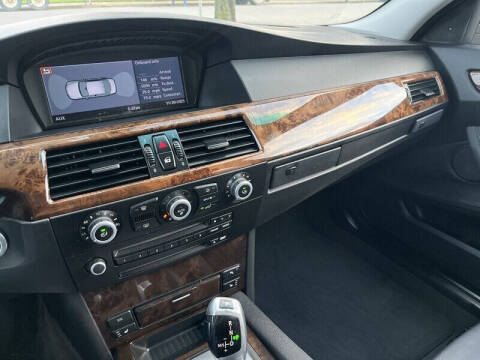 2008 BMW 5 Series 550i