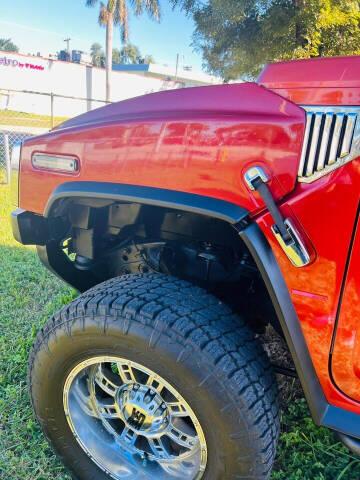 2003 HUMMER H2 Lux Series