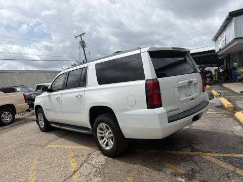2016 Chevrolet Suburban LT
