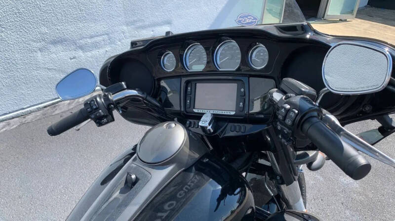 2017 Harley-Davidson FLHTK Ultra Limited